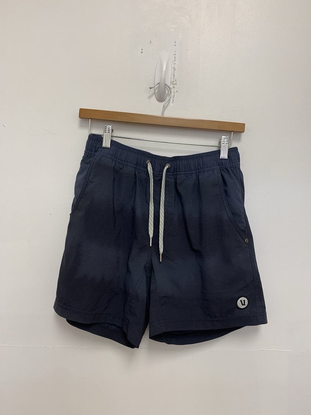 Vuori Kore Short Lined 5" Small Ombré Blue